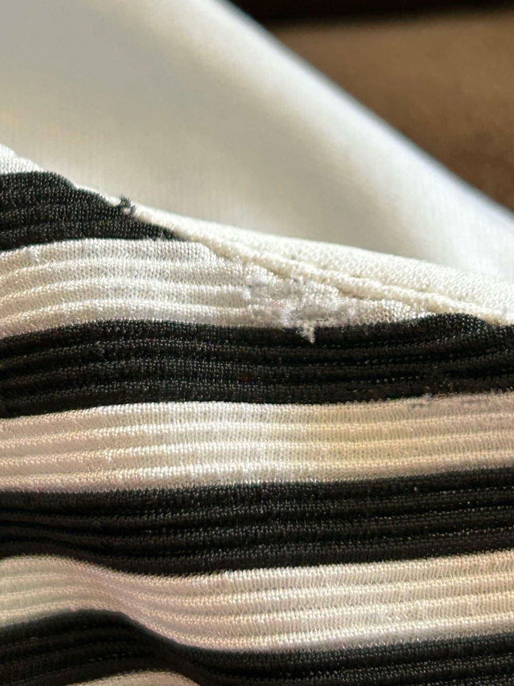Vintage David Warren Petites New York Striped Sleeveless Boatneck Top (19” PTP) - Picture 16 of 16
